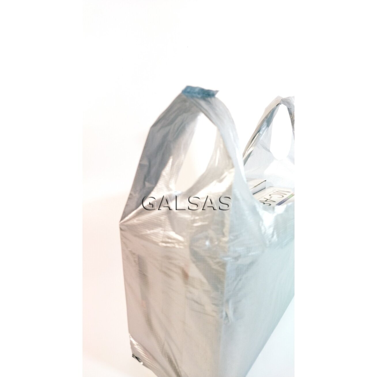 HDPE T-Shirt Bags with Handles, 26 x 40 cm, 25 microns, Pack of 100 2 HDPE T-Shirt Bags with Handles, 26 x 40 cm, 25 microns, Pack of 100 2