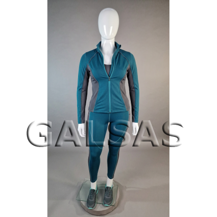2XL Female Mannequin XXL76 - featureless face, glossy white. Plastic 7 2XL Female Mannequin XXL76 - featureless face, glossy white. Plastic 7