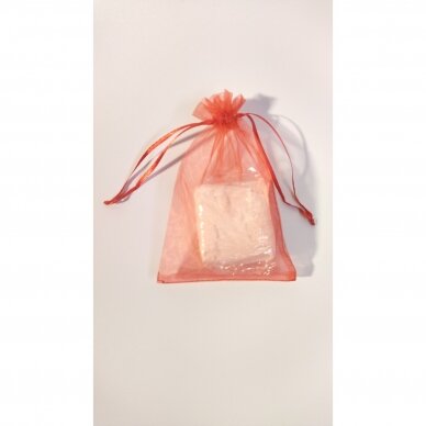 Dovanu maišeliai - organza, raudona spalva, 9 x 12 cm - juvelyrikos, bižuterijos papuošalų pakavimui.