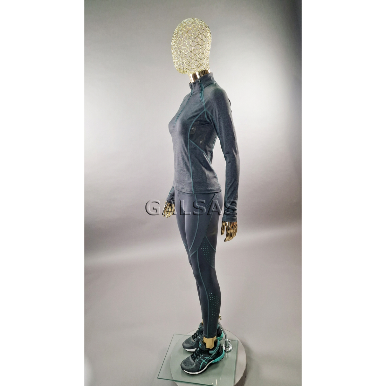 Gold Female Mannequin with Metal Head – Model BF6-TIN-GOLD. Full-Body. 4 Gold Female Mannequin with Metal Head – Model BF6-TIN-GOLD. Full-Body. 4