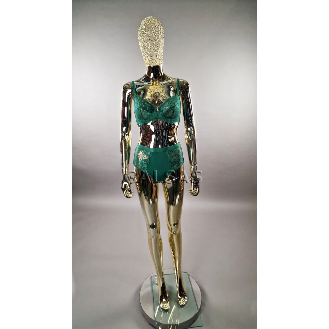 Gold Female Mannequin with Metal Head – Model BF6-TIN-GOLD. Full-Body. 8