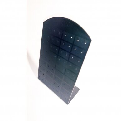Auskaru statīvs, izgatavots no plastmasas, melnā krāsā - AUS-PL-4x9-J.