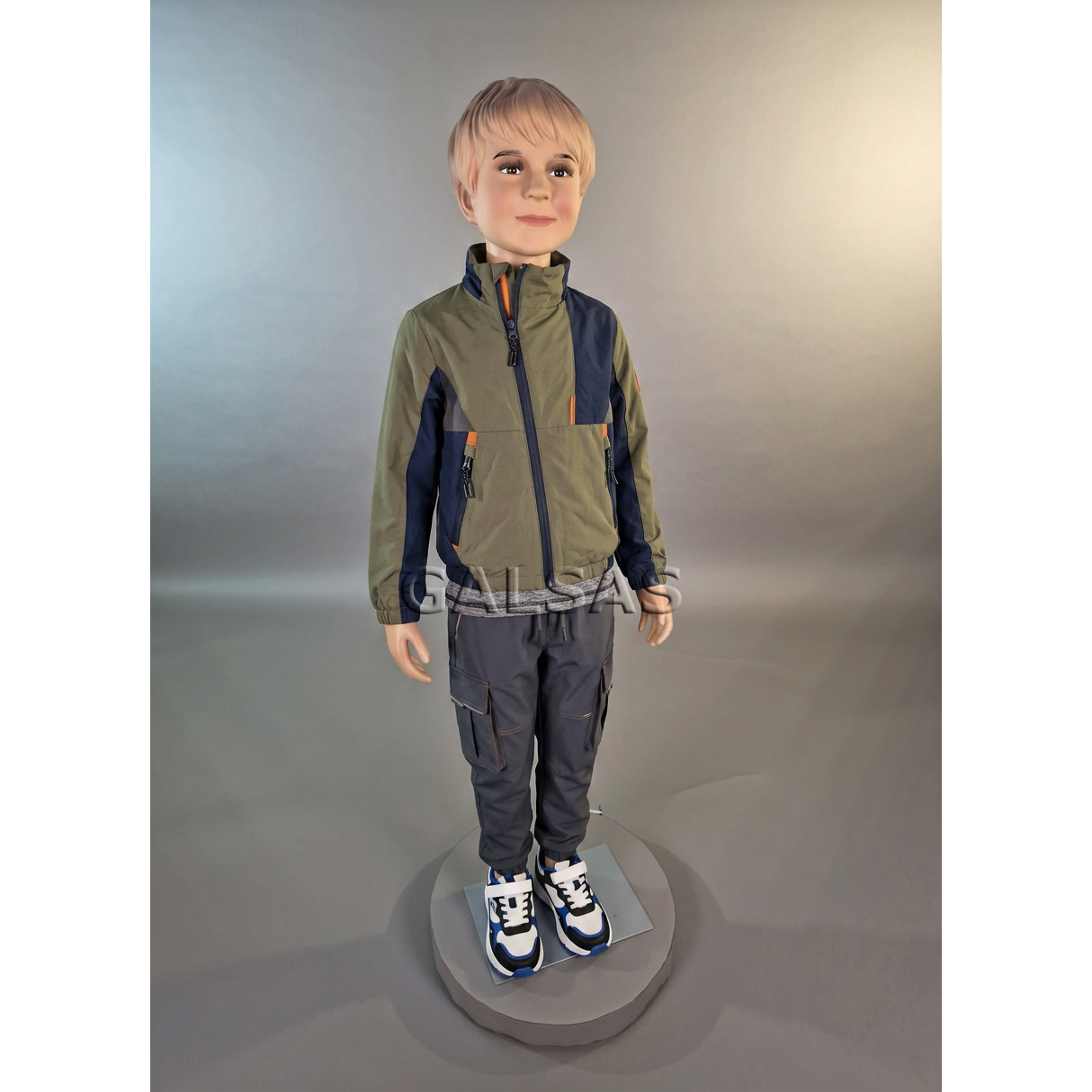Child Boy Mannequin VAI-PLA-K-13-SUK-BER, Full-Body, with Face, Skin Tone. Material: plastic. 3 Child Boy Mannequin VAI-PLA-K-13-SUK-BER, Full-Body, with Face, Skin Tone. Material: plastic. 3