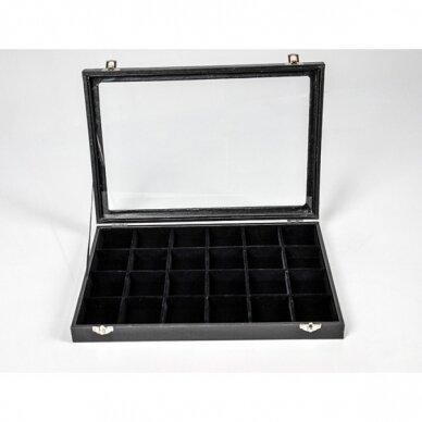 Juvelierizstrādājumu kastīte ar stikla vāku, 24 nodalījumi, melns samts, izmērs 25 x 35 cm, nodalījuma izmēri - 55 x 55 mm