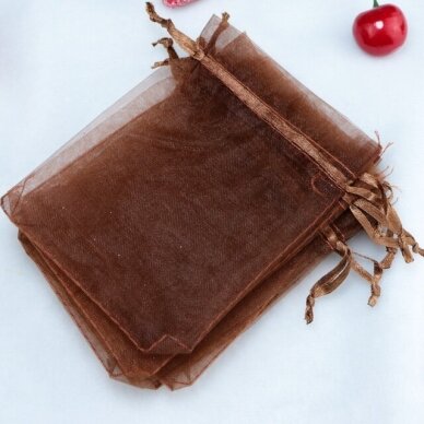 Dovanu maišeliai - organza, ruda spalva, 7 x 9 cm - juvelyrikos, bižuterijos papuošalų pakavimui.