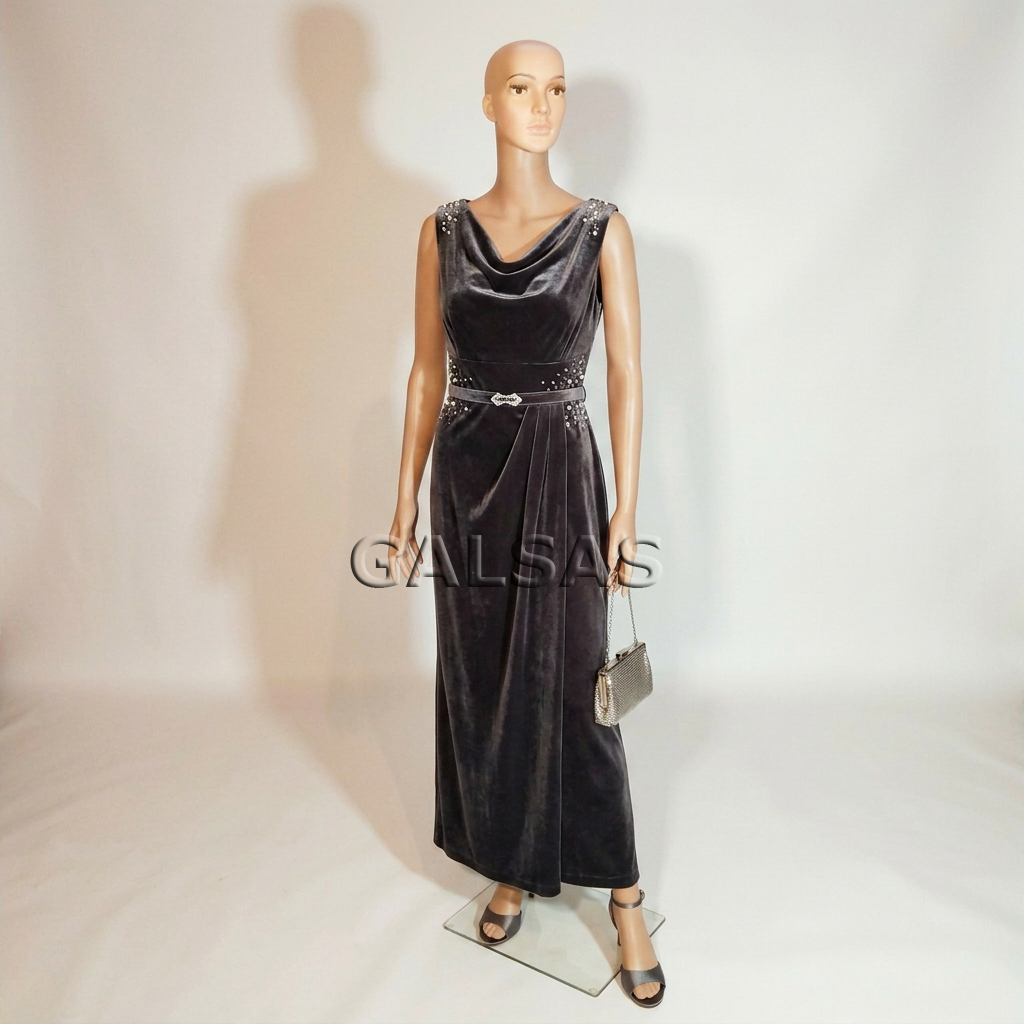 Female Full-Body Mannequin XMA-07, with Face, Skin Tone 5