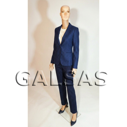 Female Full-Body Mannequin XMA-07, with Face, Skin Tone 8 Female Full-Body Mannequin XMA-07, with Face, Skin Tone 8