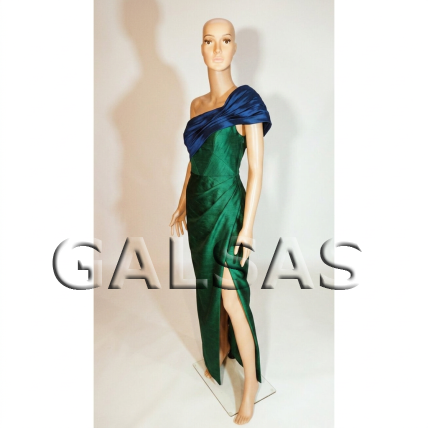 Female Full-Body Mannequin XMA-07, with Face, Skin Tone 7 Female Full-Body Mannequin XMA-07, with Face, Skin Tone 7