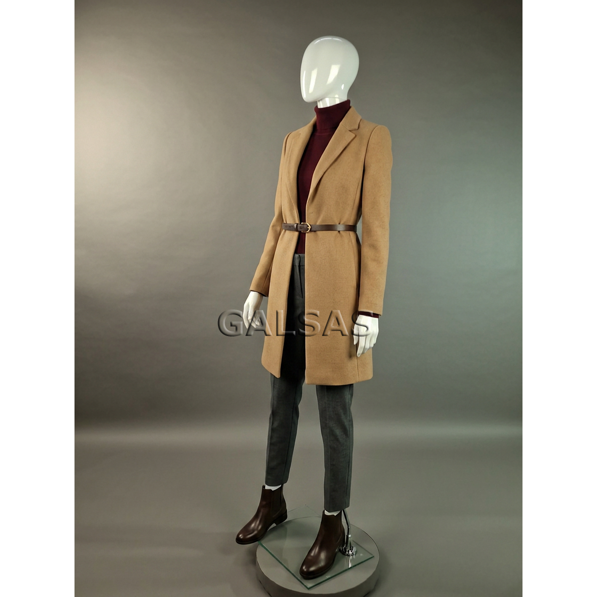 Female Full-Body Mannequin M1017D-B-BLIZG, Glossy White. Plastic. 9 Female Full-Body Mannequin M1017D-B-BLIZG, Glossy White. Plastic. 9
