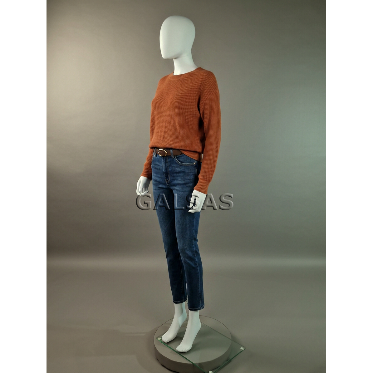 Female Full-Body Mannequin BF6-B-MAT, Matte White. Plastic. 7 Female Full-Body Mannequin BF6-B-MAT, Matte White. Plastic. 7