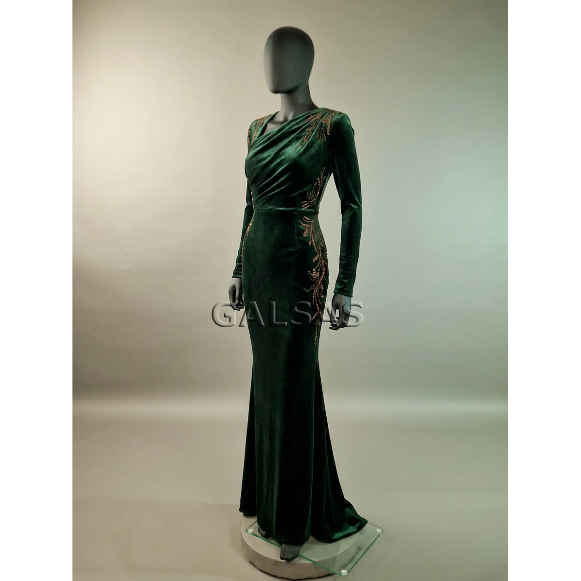 Female Full-Body Mannequin, Model BF6-J-MAT, Matte Black. Plastic. 9 Female Full-Body Mannequin, Model BF6-J-MAT, Matte Black. Plastic. 9