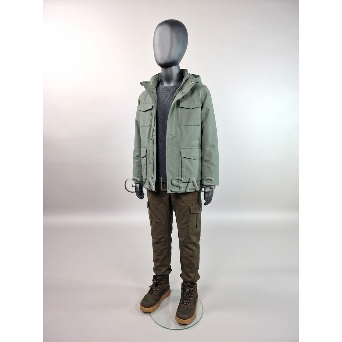 Child Full-Body Mannequin VAI-J-MAT, Featureless, Matte Black. H-147 cm 3 Child Full-Body Mannequin VAI-J-MAT, Featureless, Matte Black. H-147 cm 3