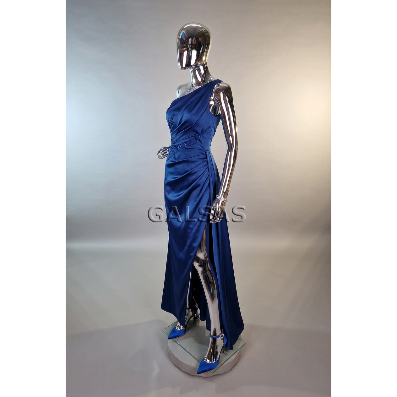 Silver Female Full-Body Mannequin, BF17-SILVER - full-body, featureless face. Plastic. 4
