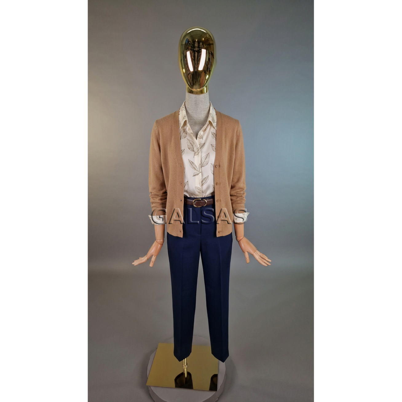 Female mannequin for clothing, stores, exhibitions - with wooden arms, linen-covered body, gold head - Model T65-Gold 6 Female mannequin for clothing, stores, exhibitions - with wooden arms, linen-covered body, gold head - Model T65-Gold 6