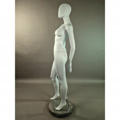 Manekenas moteris XZ4-B-MAT - pilno ūgio, balta matinė spalva. Plastikas.
