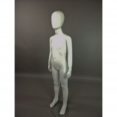 Bērnu manekens VAI-B-MAT - pilnā augumā, bez sejas, matēti baltā krāsā. H-147 cm