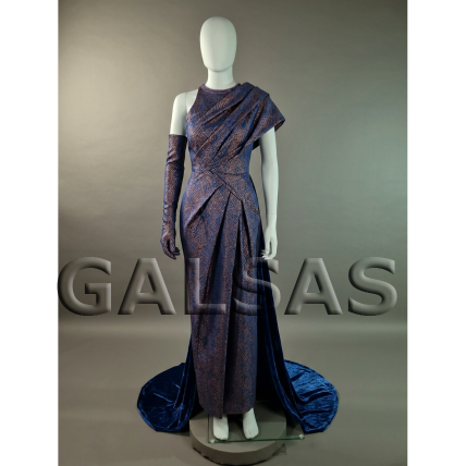 Female Full-Body Mannequin BF6-B-MAT, Matte White. Plastic. 1 Female Full-Body Mannequin BF6-B-MAT, Matte White. Plastic. 1