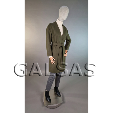 Mannequin T67 with wooden arms, covered in linen fabric, female full-body. Designed for displaying clothing in stores, sales areas, and exhibitions. 2 Mannequin T67 with wooden arms, covered in linen fabric, female full-body. Designed for displaying clothing in stores, sales areas, and exhibitions. 2