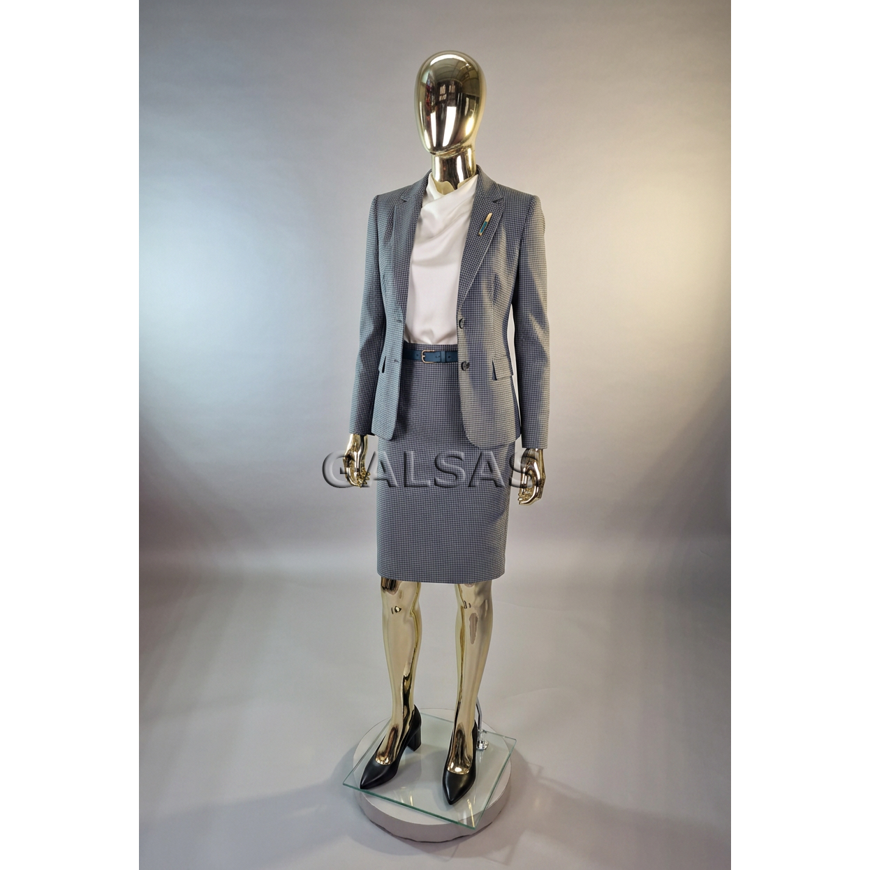 Gold Female Full-Body Mannequin BF2-GOLD. Plastic. 5