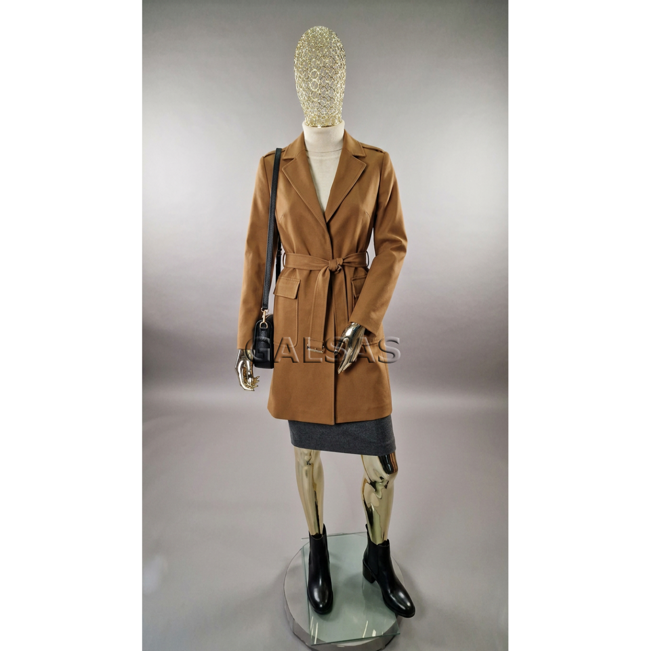 Gold Female Mannequin with an Original Metal Head - Model BF3-TIN-GOLD. Full-body. 1 Gold Female Mannequin with an Original Metal Head - Model BF3-TIN-GOLD. Full-body. 1