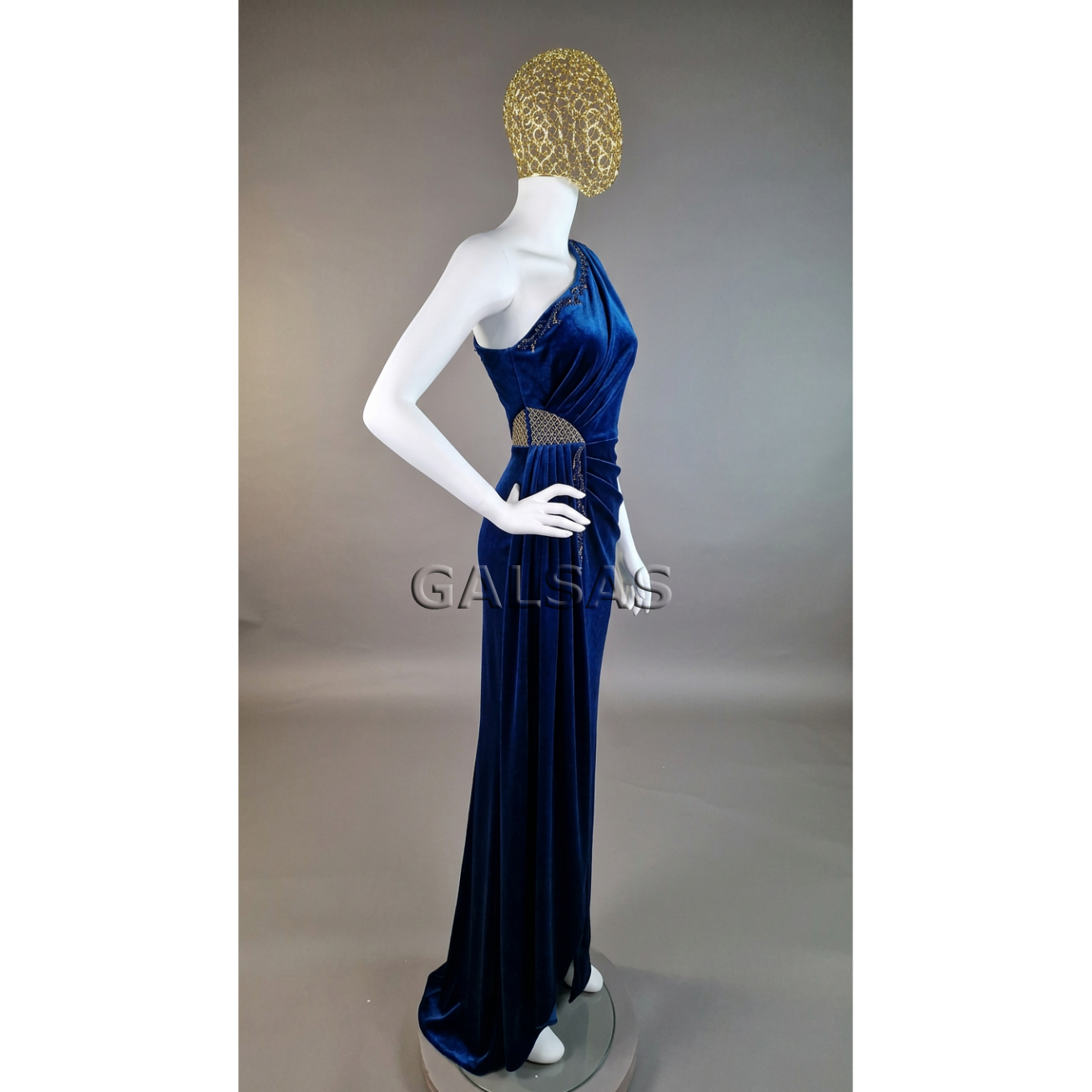 Female Mannequin 6007-TINKL-B-MAT - matte white, with woven mesh head. Plastic. 4