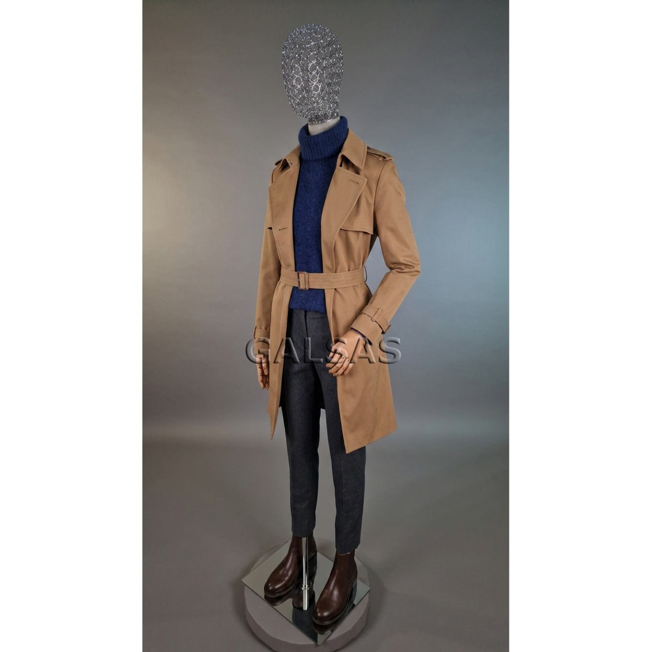 Linen Female Mannequin with Wooden Arms and a Silver Mesh Head - for Selling Clothing, Stores, Exhibitions 6 Linen Female Mannequin with Wooden Arms and a Silver Mesh Head - for Selling Clothing, Stores, Exhibitions 6
