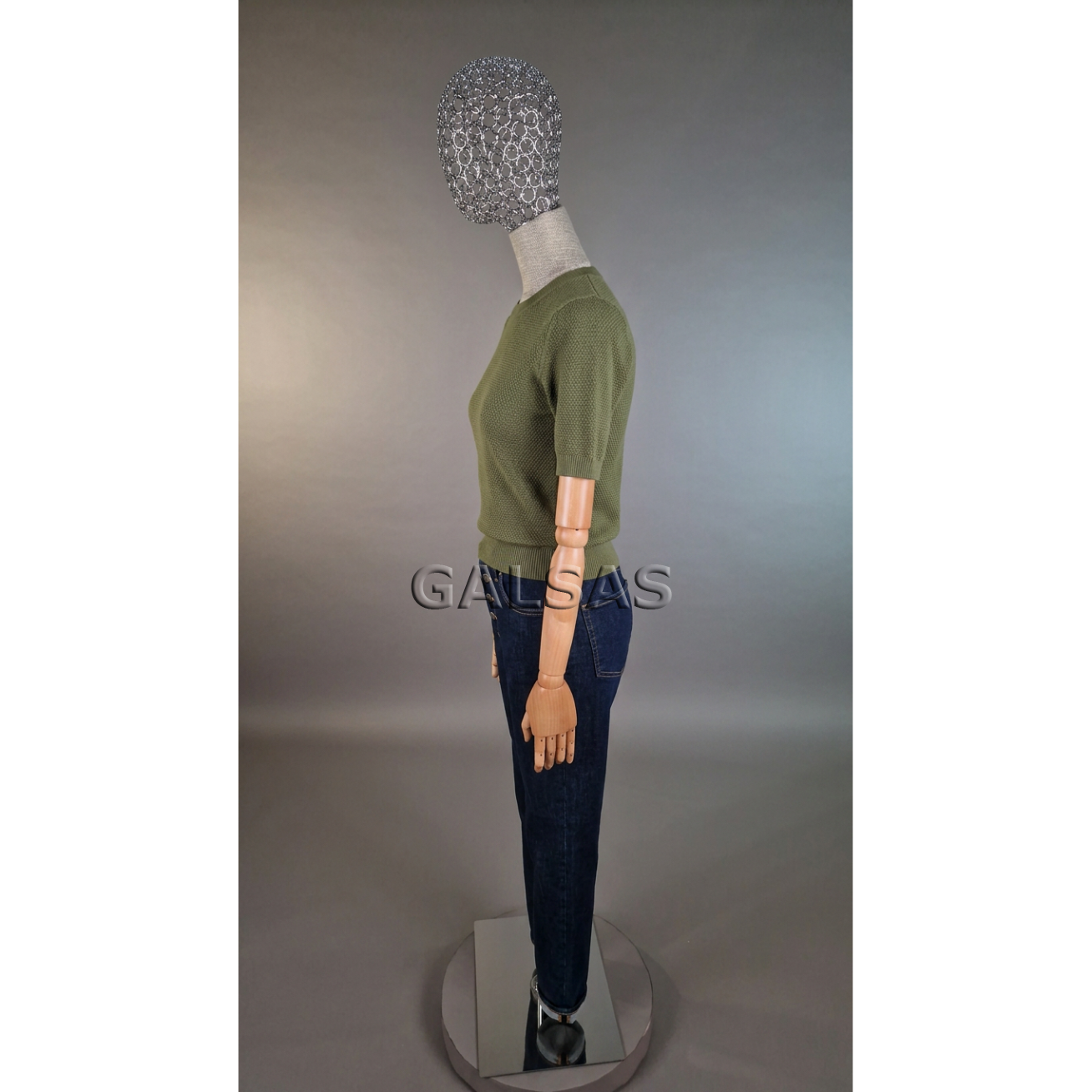Linen Female Mannequin with Wooden Arms and a Silver Mesh Head - for Selling Clothing, Stores, Exhibitions 12 Linen Female Mannequin with Wooden Arms and a Silver Mesh Head - for Selling Clothing, Stores, Exhibitions 12