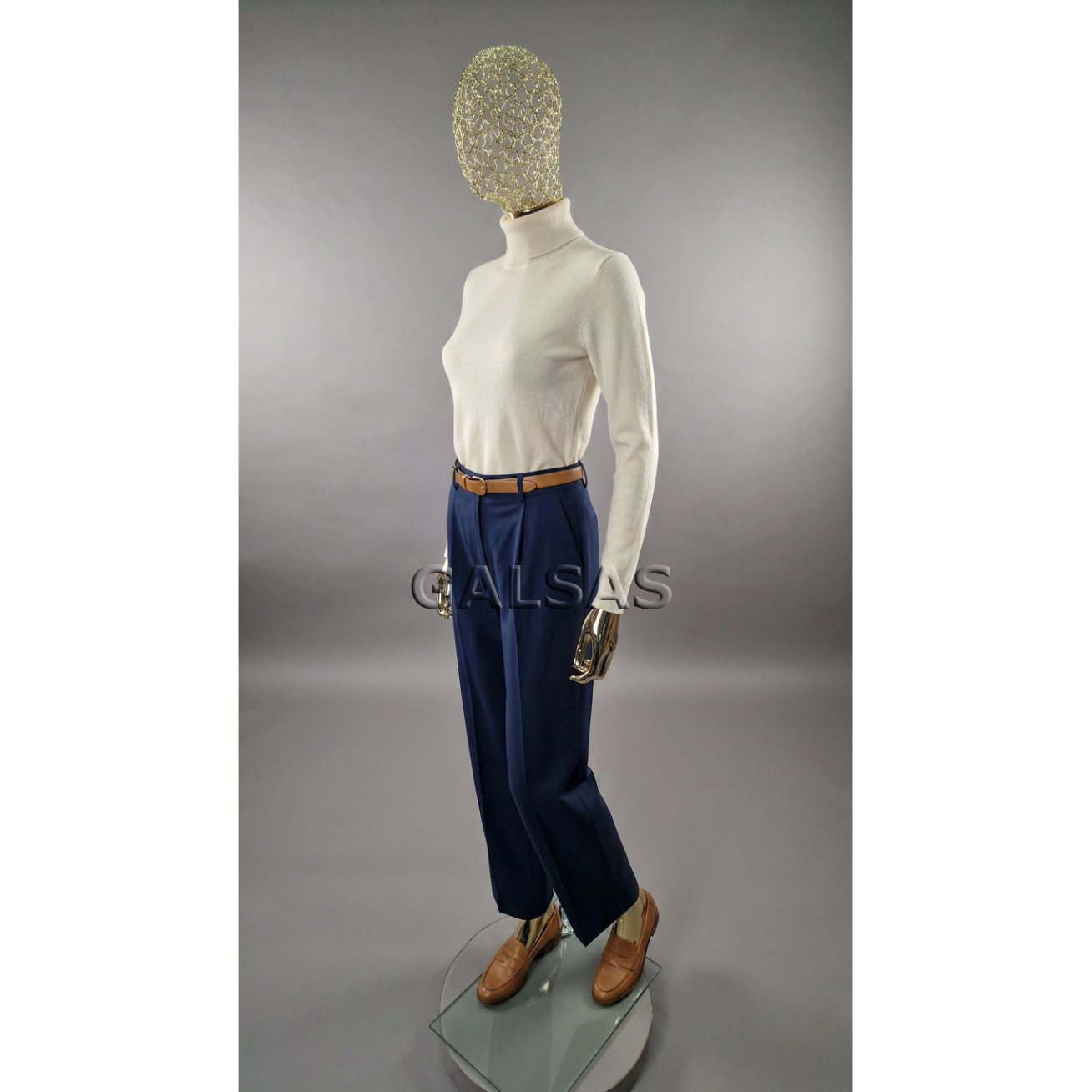 Gold Female Full-Body Mannequin with an Original Metal Head, Model BF2-TIN-GOLD. Plastic 11 Gold Female Full-Body Mannequin with an Original Metal Head, Model BF2-TIN-GOLD. Plastic 11
