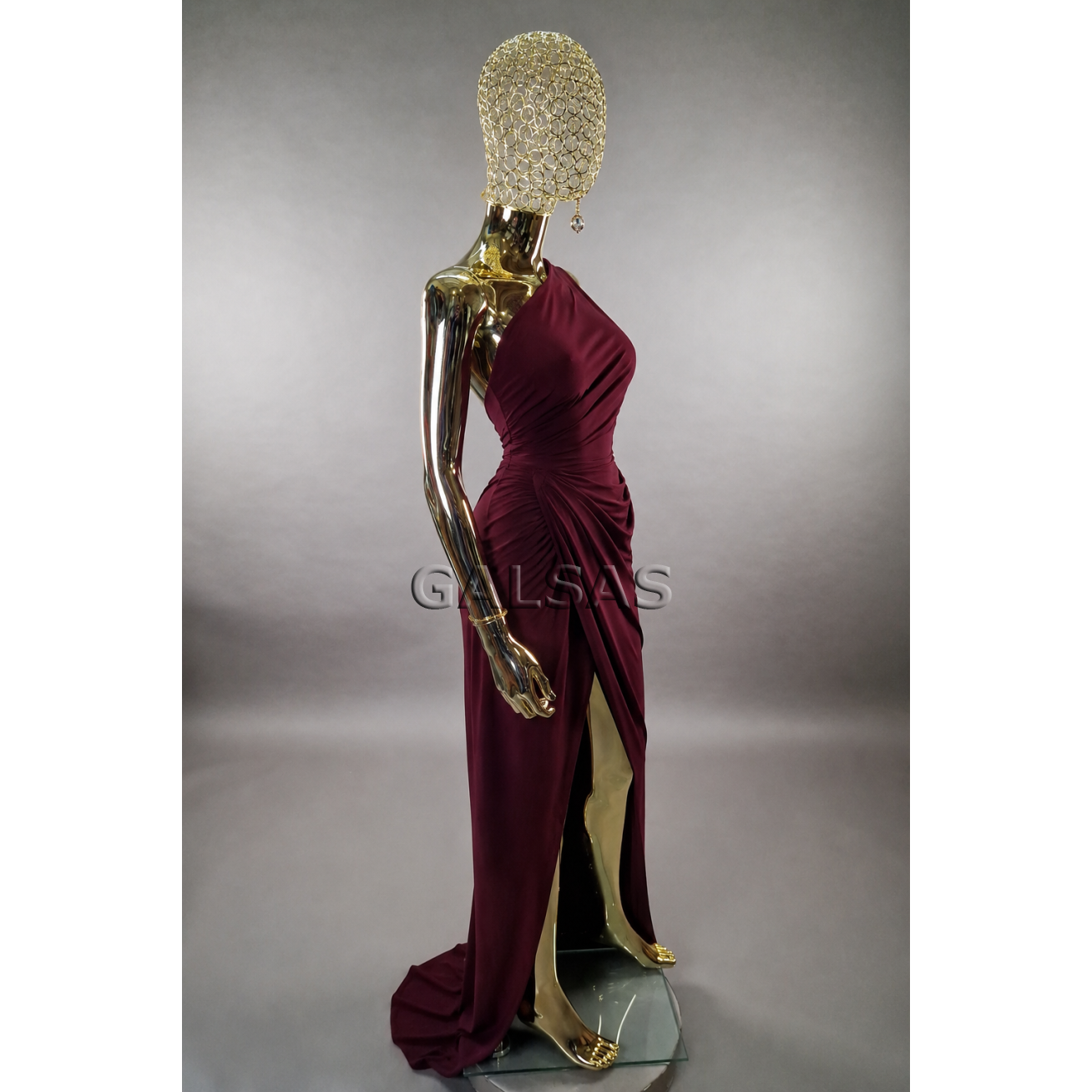 Gold Female Full-Body Mannequin with Elegant Mesh Head - Model BF1-TIN-GOLD. Full-body. Plastic 6 Gold Female Full-Body Mannequin with Elegant Mesh Head - Model BF1-TIN-GOLD. Full-body. Plastic 6