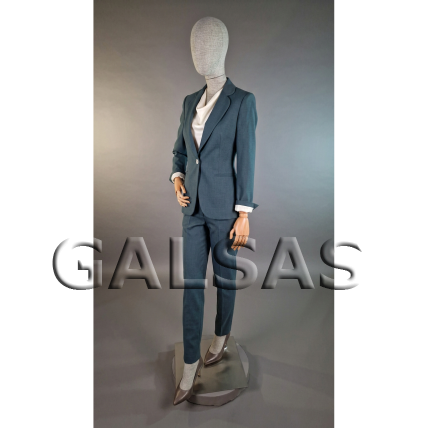 Female Mannequin T69 – full-body, linen-covered, with wooden arms. For displaying and selling clothing in stores and at exhibitions 3 Female Mannequin T69 – full-body, linen-covered, with wooden arms. For displaying and selling clothing in stores and at exhibitions 3