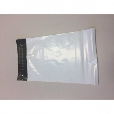 Kurjeriniai vokai-maišeliai 17 x 26 cm - plastikiniai, užklijuojami