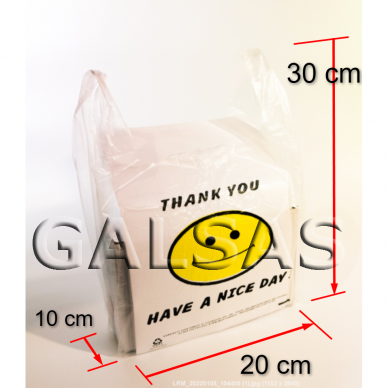 Plastmasas maisiņi ar rokturiem preču iepakošanai. Izmēri 20 x 30 cm 15 mkr 100 gab