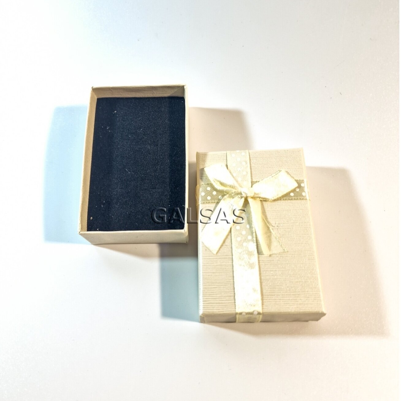 Paper Gift Box with Bow, Ivory, 5 x 8 x 2.2 cm, Pack of 24 1