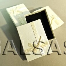 Dovanų dėžutės 8 x 11 cm - Šilta balta spalva (12 vnt/kompl)