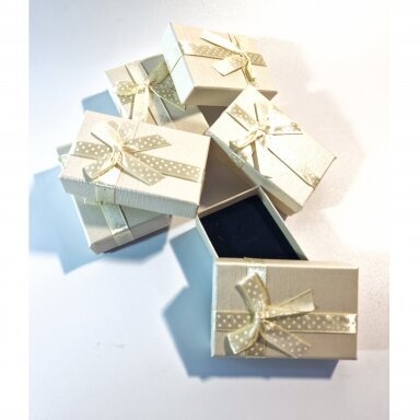Paper Gift Box with Bow, Warm White, 7 x 9 x 3 cm, Pack of 12 Paper Gift Box with Bow, Warm White, 7 x 9 x 3 cm, Pack of 12