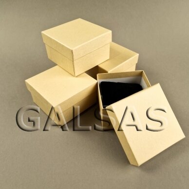 Dovanų dėžutė 9 x 9 x 5 cm(h) - spalvota, popierinė, dviejų dalių. Pakuotė 6 vnt