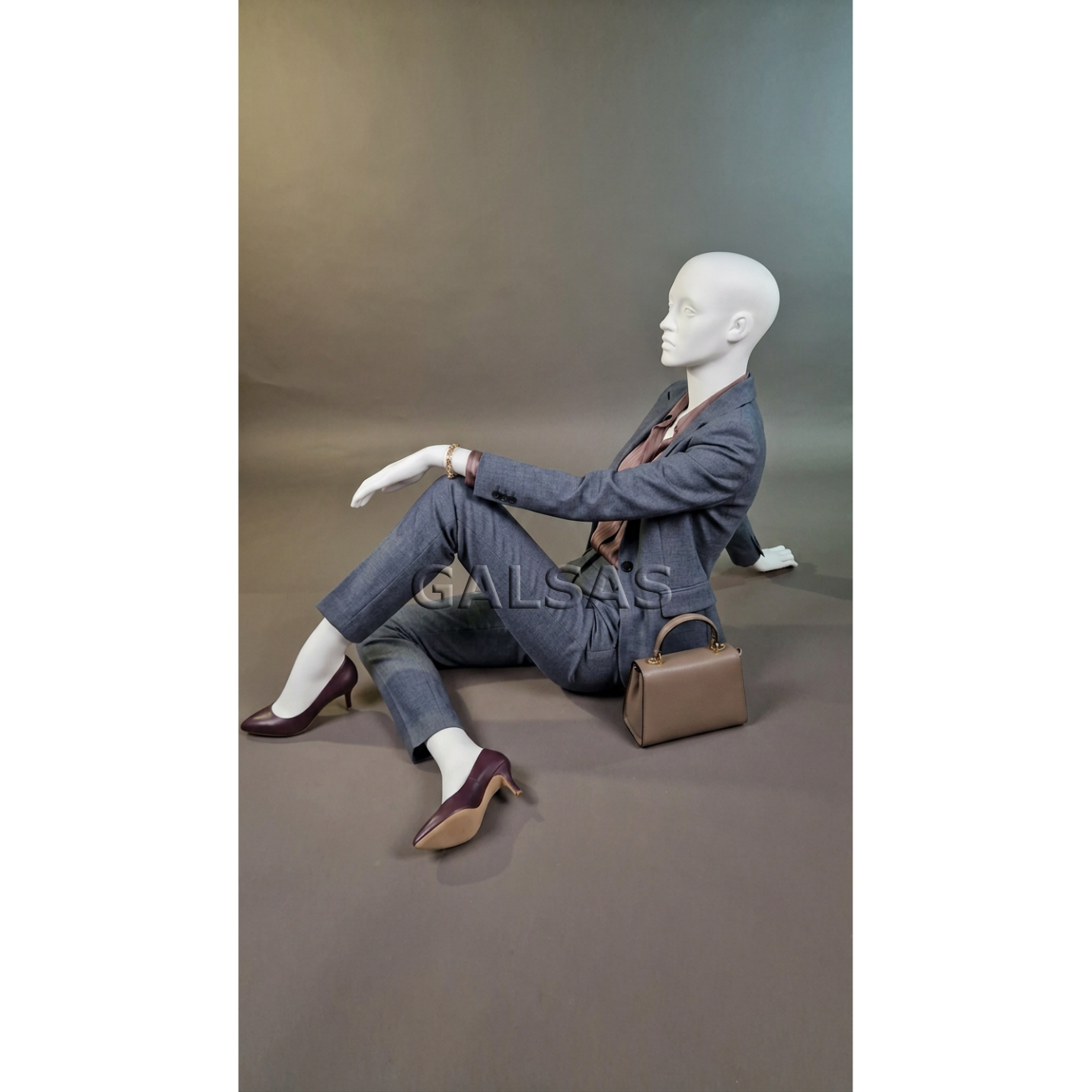 Seated Female Full-Body Mannequin ST84-SED, Matte White, Plastic 6 Seated Female Full-Body Mannequin ST84-SED, Matte White, Plastic 6