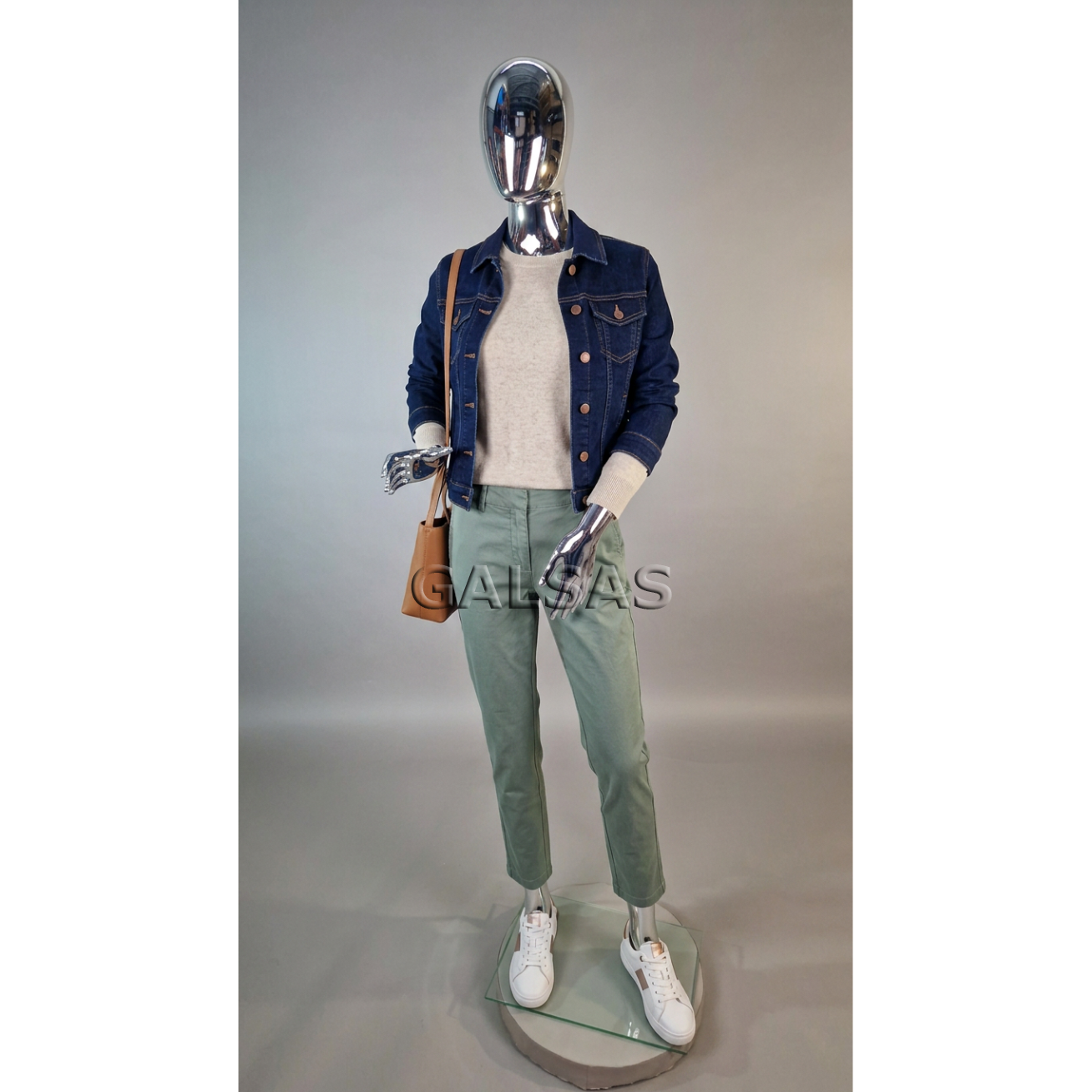 Silver Female Full-Body Mannequin, BF5-SILVER - Full-Body, Featureless Face. Plastic. 3 Silver Female Full-Body Mannequin, BF5-SILVER - Full-Body, Featureless Face. Plastic. 3