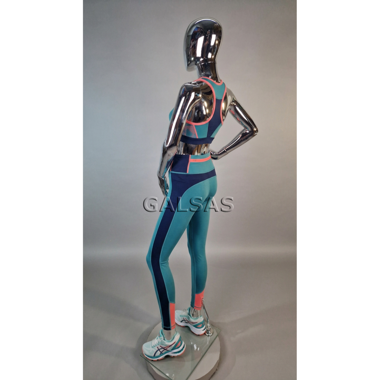 Silver Female Full-Body Mannequin, BF5-SILVER - Full-Body, Featureless Face. Plastic. 10 Silver Female Full-Body Mannequin, BF5-SILVER - Full-Body, Featureless Face. Plastic. 10