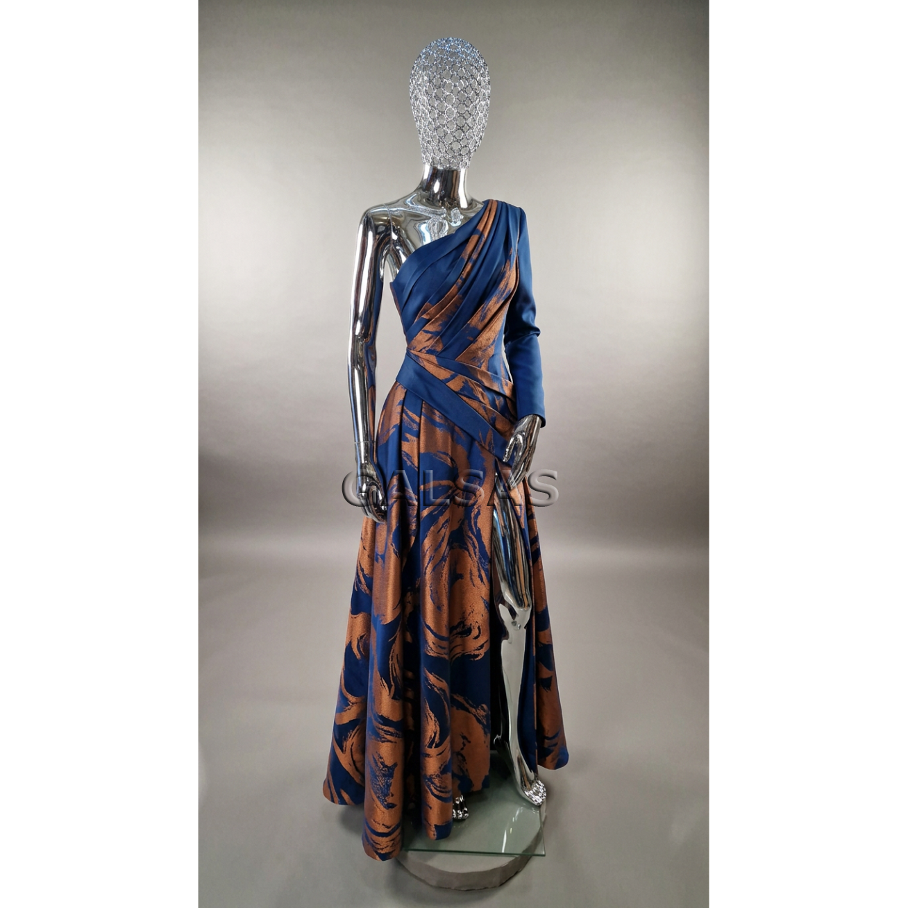 Silver Female Mannequin with Woven Mesh Head - BF3-TINKL-SILVER 1 Silver Female Mannequin with Woven Mesh Head - BF3-TINKL-SILVER 1