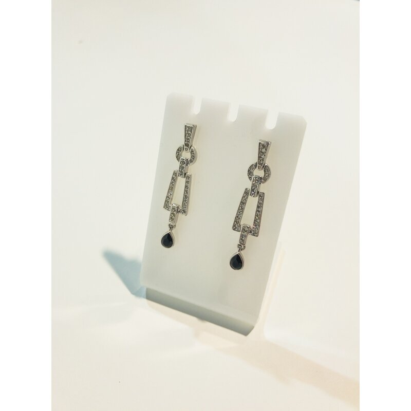 Earring Display Stand AUS-L100-B. White plastic 4