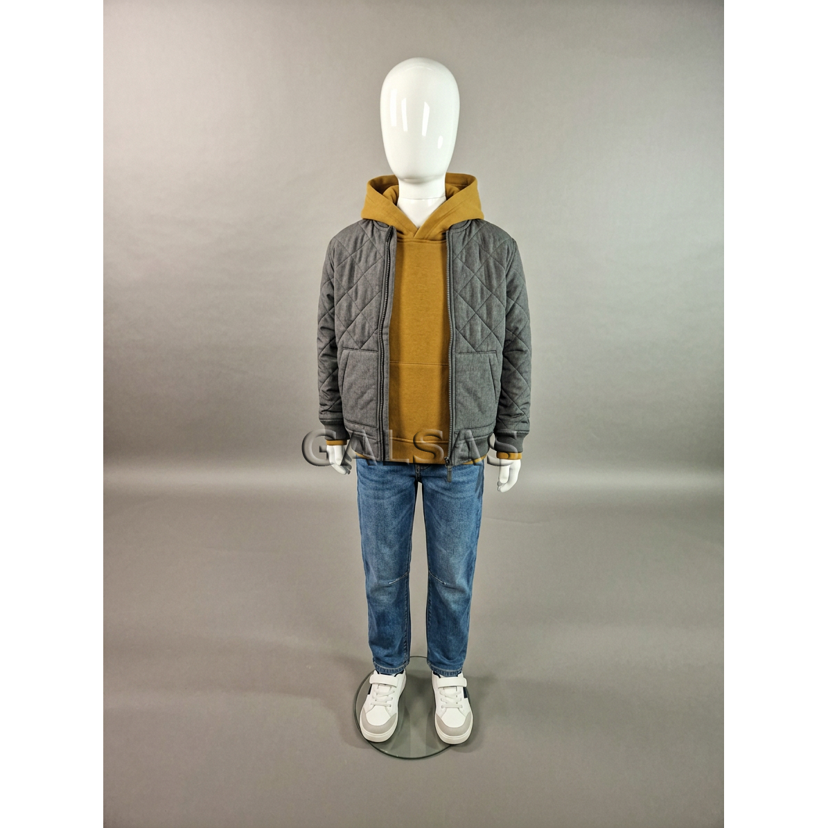 Child Mannequin VAI-B-BLI-135 - full-body, glossy white plastic, height 135 cm 3