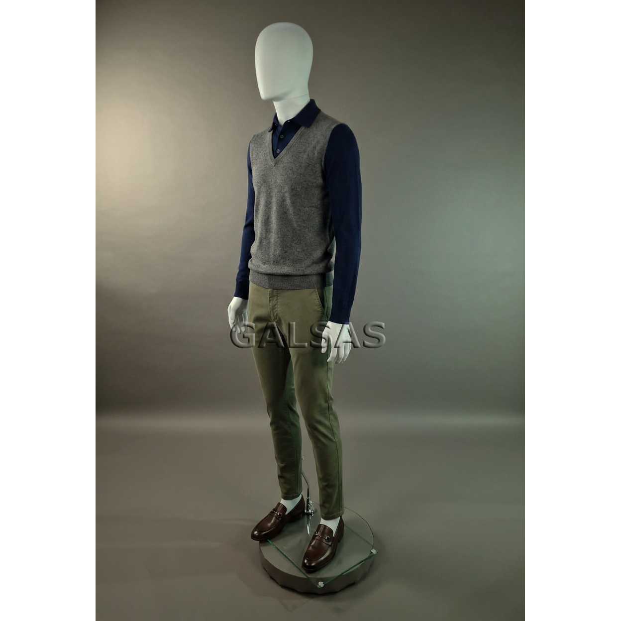 Male Full-Body Mannequin SM1-B-MAT, Matte White. Plastic. 3 Male Full-Body Mannequin SM1-B-MAT, Matte White. Plastic. 3