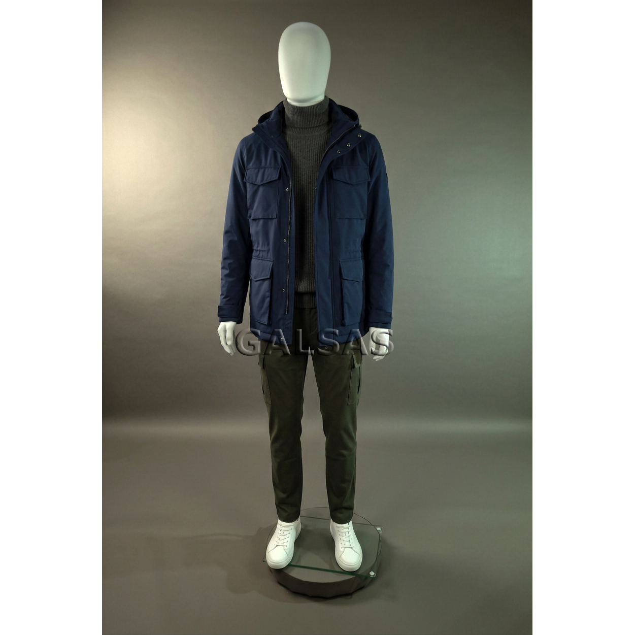 Male Full-Body Mannequin SM1-B-MAT, Matte White. Plastic. 7 Male Full-Body Mannequin SM1-B-MAT, Matte White. Plastic. 7