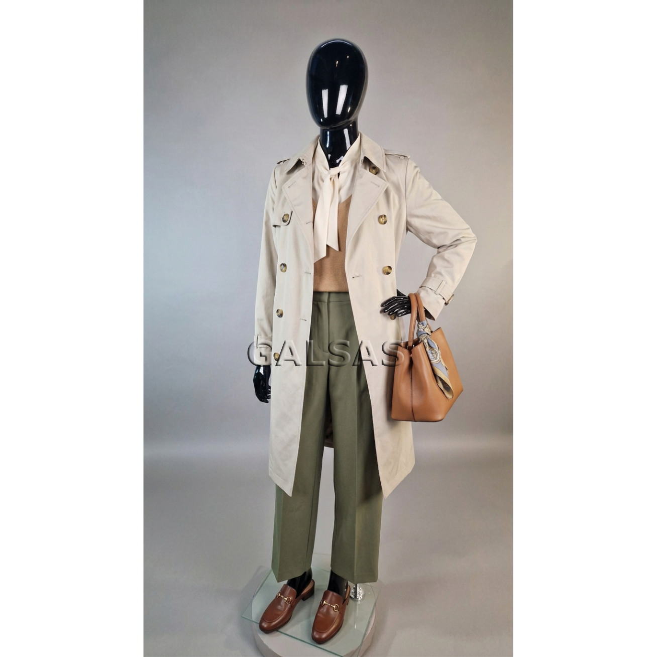 XXL Female Full-Body Display Mannequin, Glossy Black. Plastic. Model XXL80 1