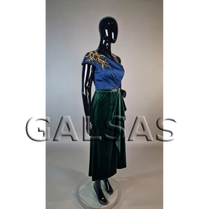 XXL Female Full-Body Display Mannequin, Glossy Black. Plastic. Model XXL80 9 XXL Female Full-Body Display Mannequin, Glossy Black. Plastic. Model XXL80 9